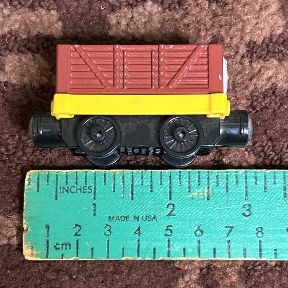 Thomas the Train Troublesome Truck Diecast Metal Brown Take‎ Play Rare